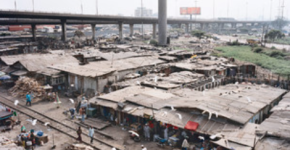 JULIAN RÖDER LAGOS TRANSFORMATION, ABONDONED RAILWAY UNDER EKO BRIDFGE AT COSTAIN AREA, LAGOS, NIGERIA 2009 © JULIAN RÖDER