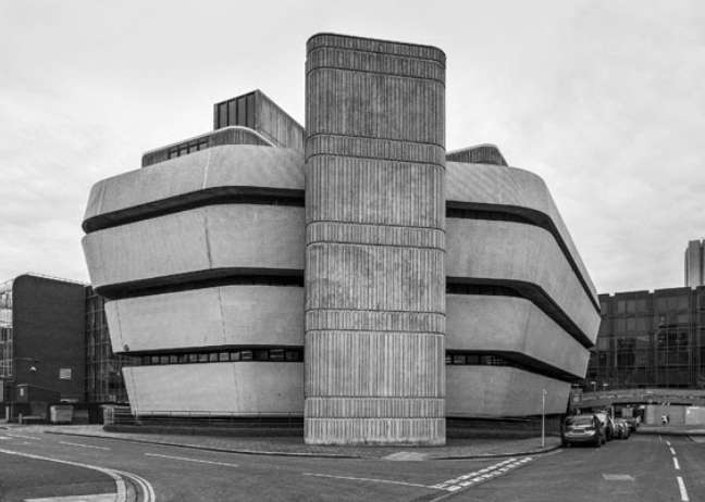 Simon Phipps: Portsmouth Central Library, 1976 Architekt: City Architect Ken Norrish © Simon Phipps